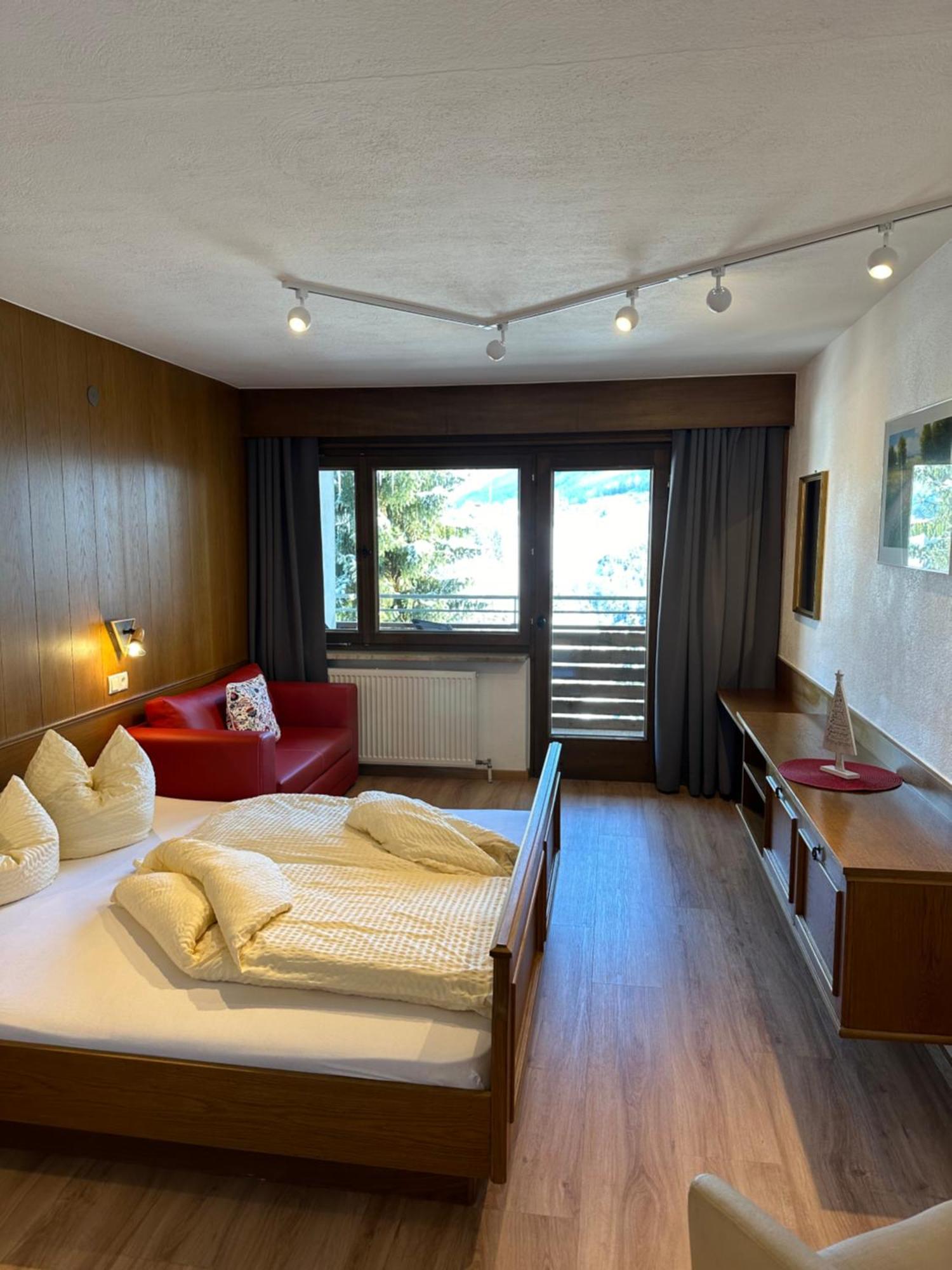 Appartements Dobler - S'Zischgn Arzl im Pitztal Buitenkant foto
