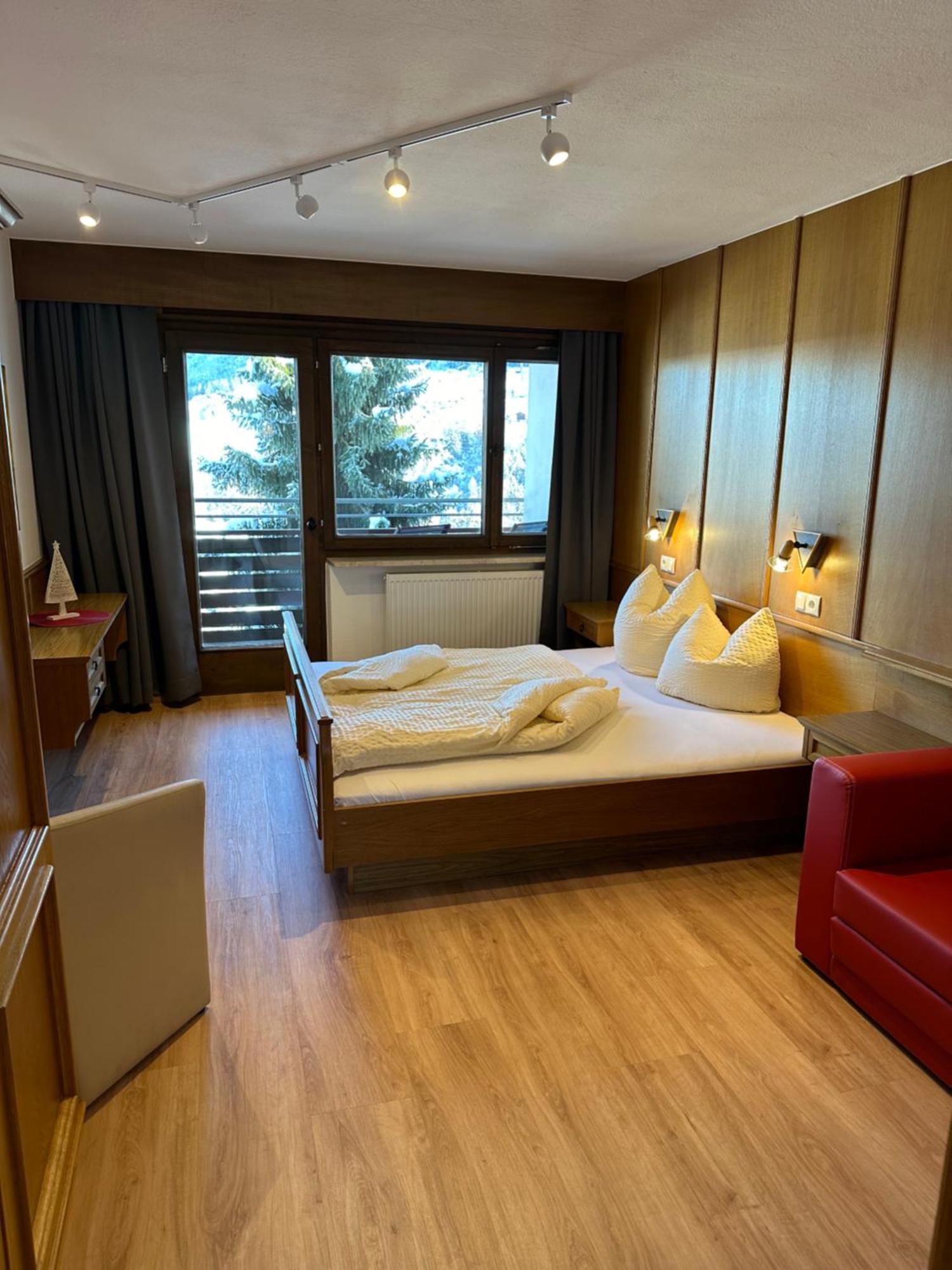 Appartements Dobler - S'Zischgn Arzl im Pitztal Buitenkant foto